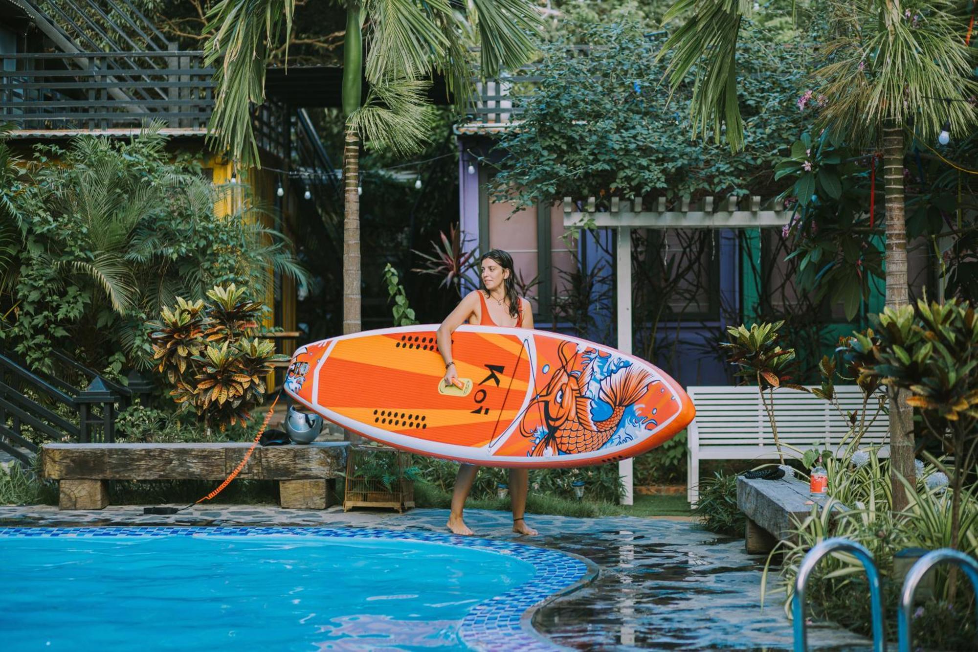 Republic Hostel Cat Ba Xuân Đám Ngoại thất bức ảnh