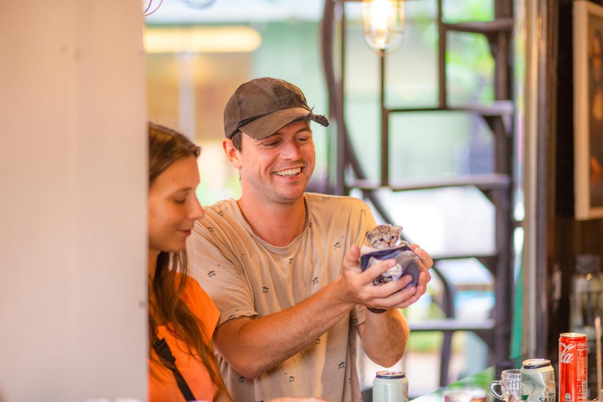 Republic Hostel Cat Ba Xuân Đám Ngoại thất bức ảnh
