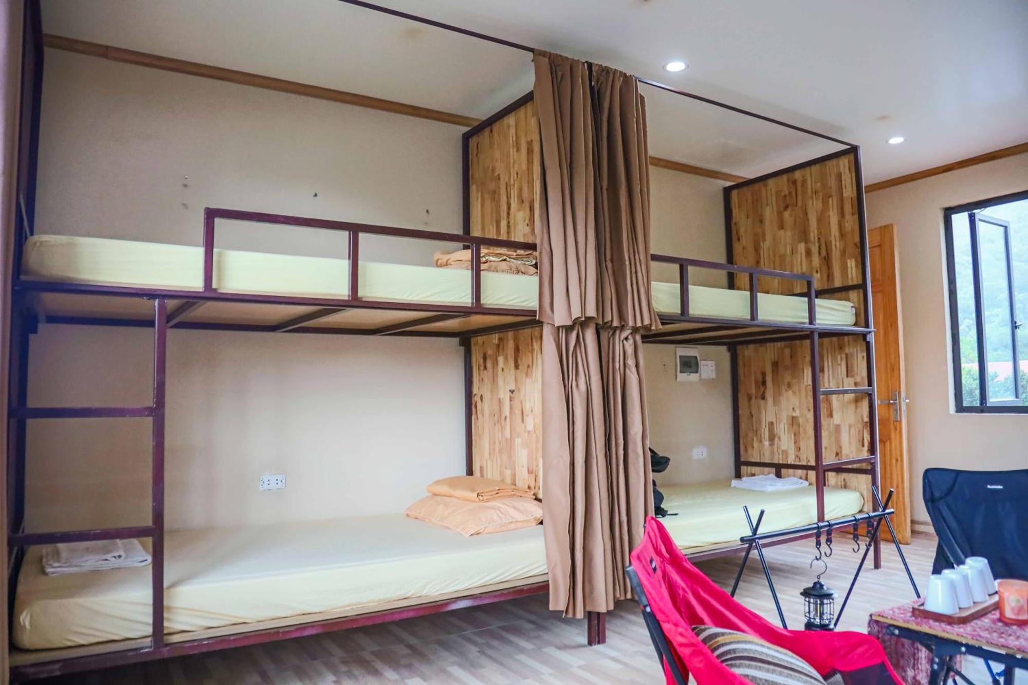 Republic Hostel Cat Ba Xuân Đám Ngoại thất bức ảnh