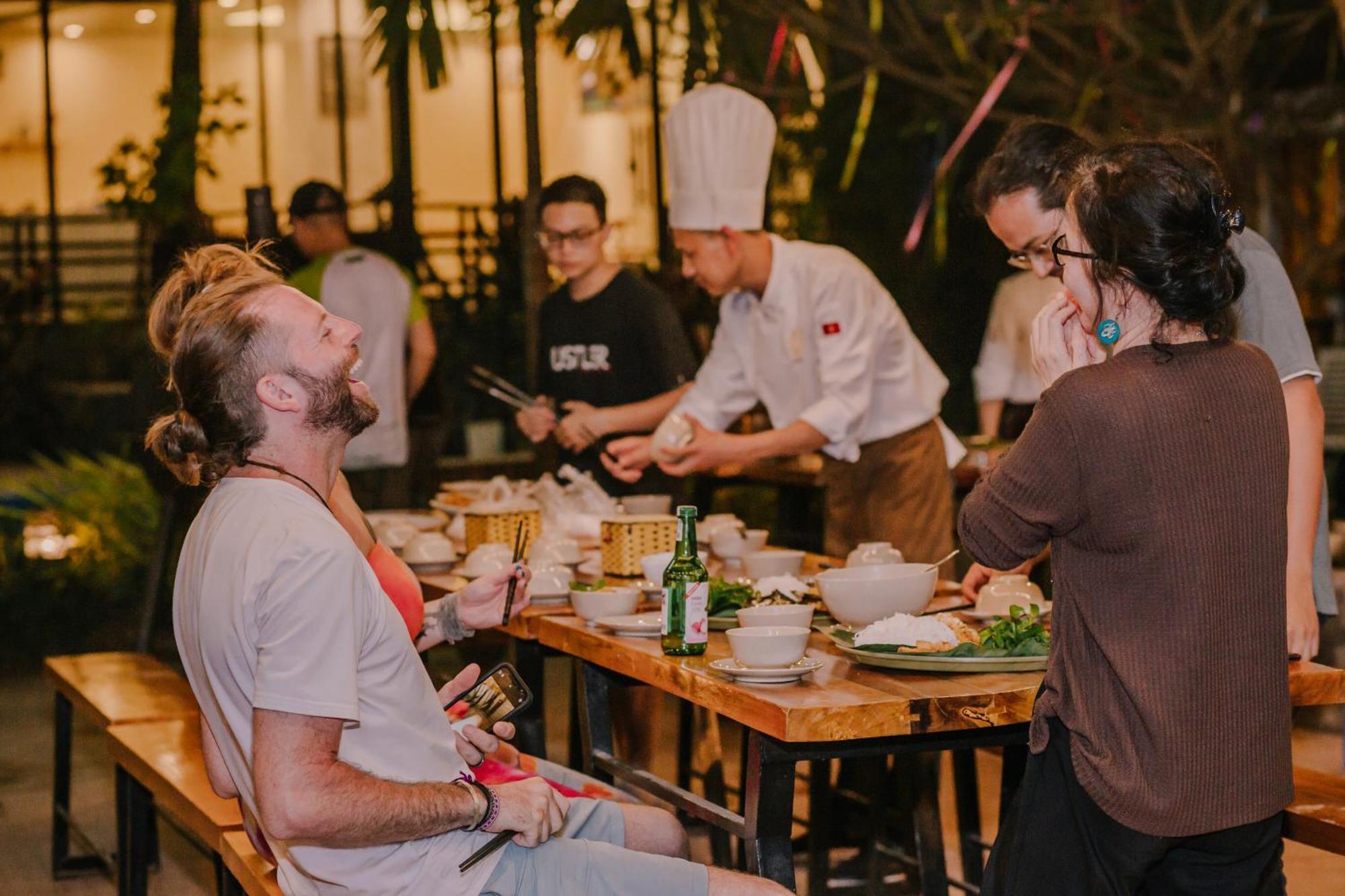 Republic Hostel Cat Ba Xuân Đám Ngoại thất bức ảnh